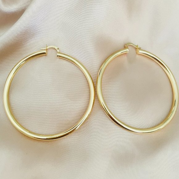 Large Hoop Earrings Circle Endless Huggie Big Hoops Earring, Oversize Earring - Picture 2 of 9